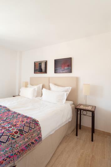 Image No.29-3 Bed Apartment for sale