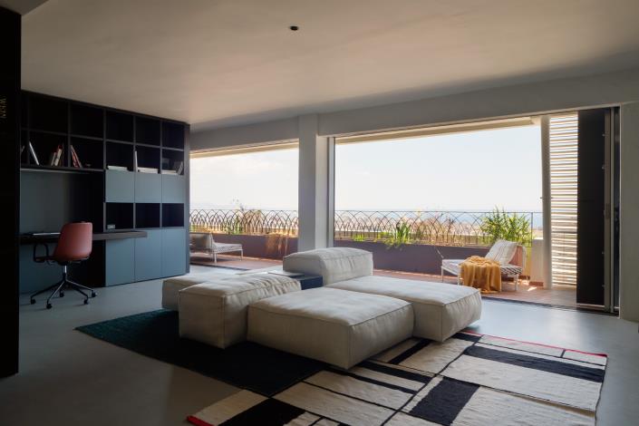 Image No.12-2 Bed Apartment for sale