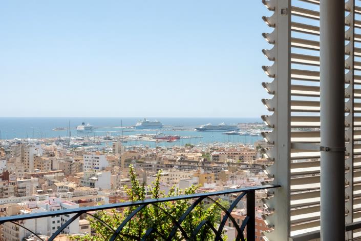 Image No.19-2 Bed Apartment for sale