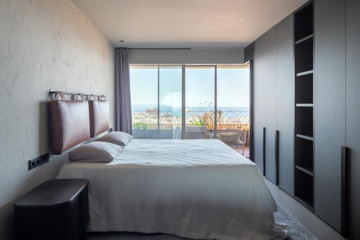 Image No.24-2 Bed Apartment for sale