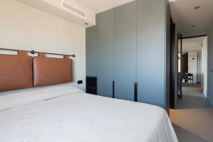 Image No.35-2 Bed Apartment for sale
