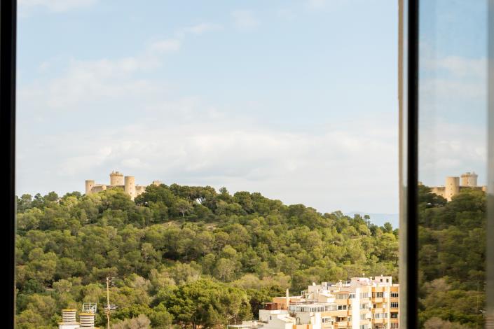 Image No.3-3 Bed Penthouse for sale