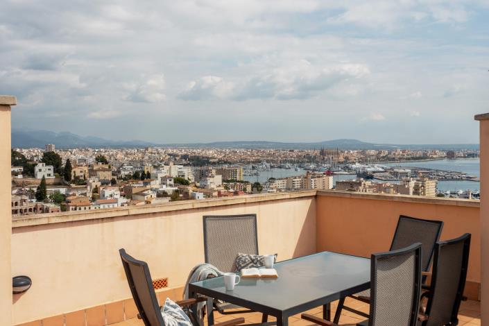 Image No.18-3 Bed Penthouse for sale