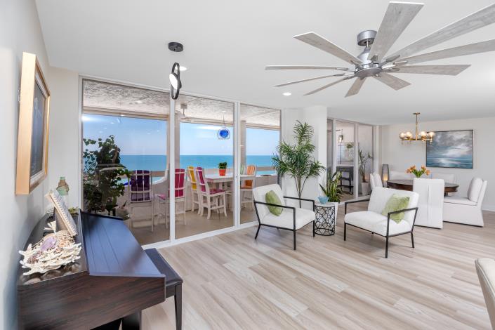 Image No.20-3 Bed Condo for sale