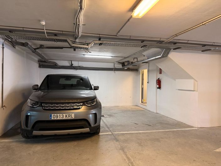 Image No.34-4 Bed Property for sale