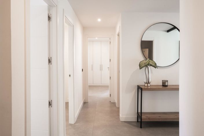 Image No.27-3 Bed Apartment for sale