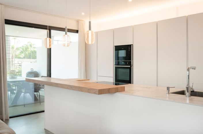 Image No.34-3 Bed Apartment for sale