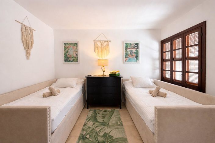 Image No.7-2 Bed Property for sale