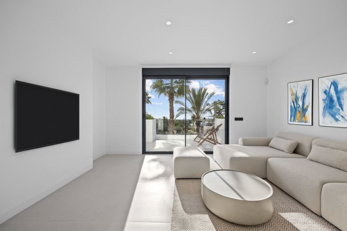 Image No.18-3 Bed Penthouse for sale