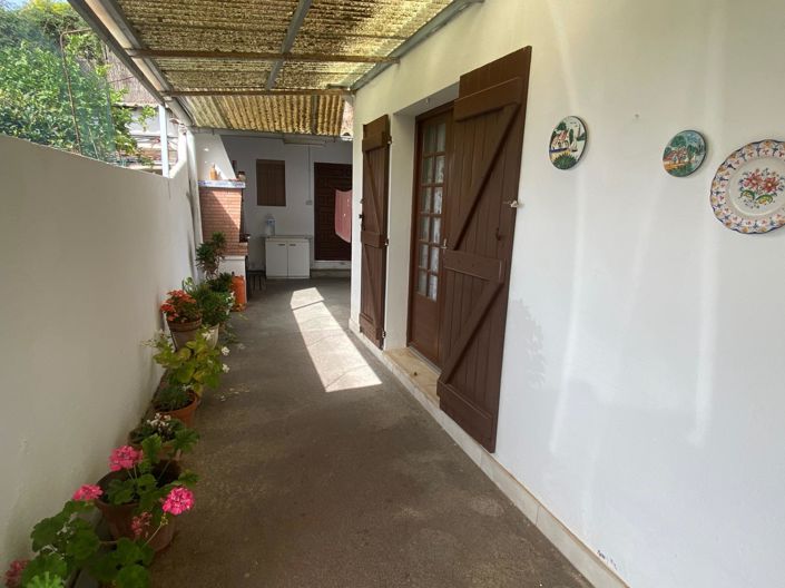 Image No.9-5 Bed Villa for sale