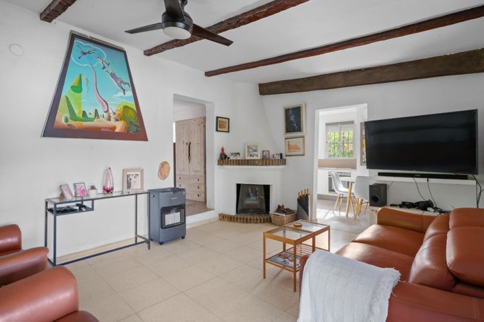 Image No.30-2 Bed Country House for sale
