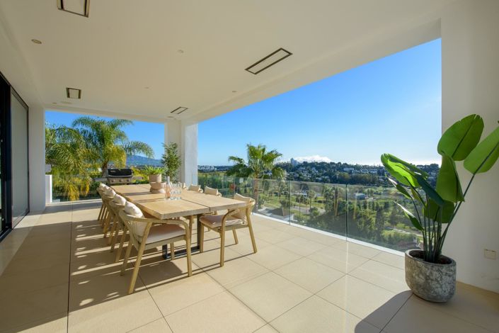Image No.23-5 Bed Villa for sale