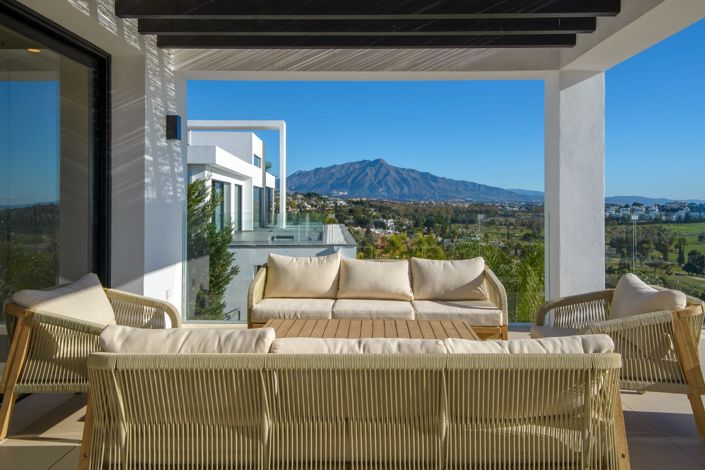 Image No.49-5 Bed Villa for sale