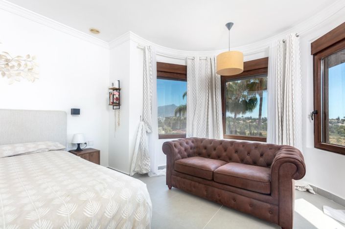 Image No.17-6 Bed Villa for sale