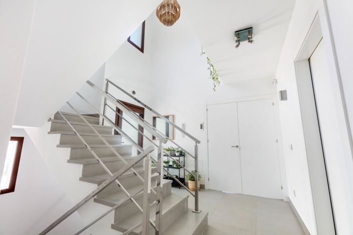 Image No.24-6 Bed Villa for sale