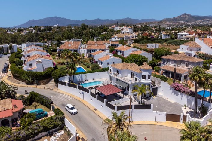 Image No.31-6 Bed Villa for sale