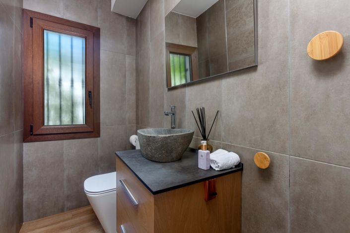 Image No.35-6 Bed Villa for sale