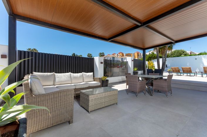 Image No.6-6 Bed Villa for sale