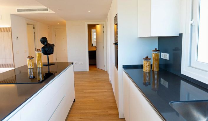 Image No.2-2 Bed Apartment for sale
