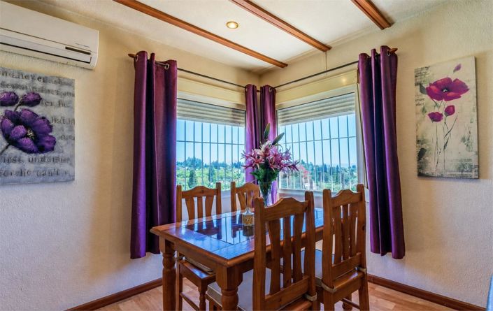 Image No.5-3 Bed Villa for sale