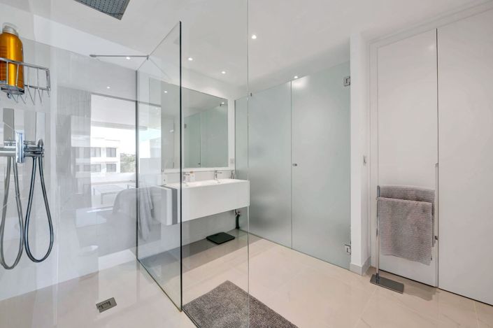 Image No.10-2 Bed Apartment for sale