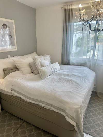 Image No.23-2 Bed Townhouse for sale