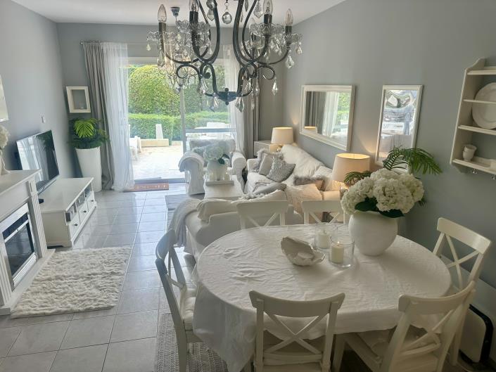 Image No.5-2 Bed Townhouse for sale