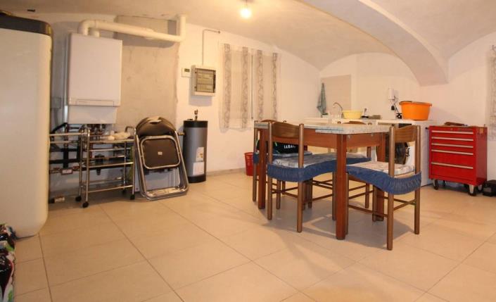 Image No.2-3 Bed Country House for sale