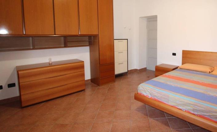 Image No.8-3 Bed Country House for sale