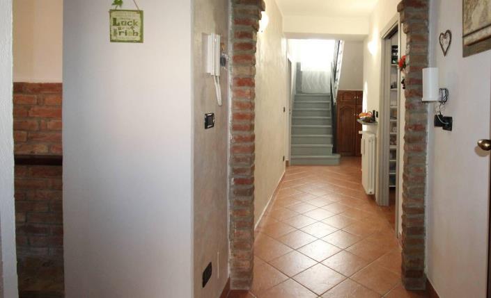 Image No.22-3 Bed Country House for sale