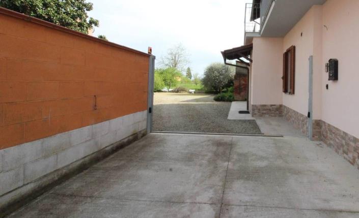 Image No.39-3 Bed Country House for sale