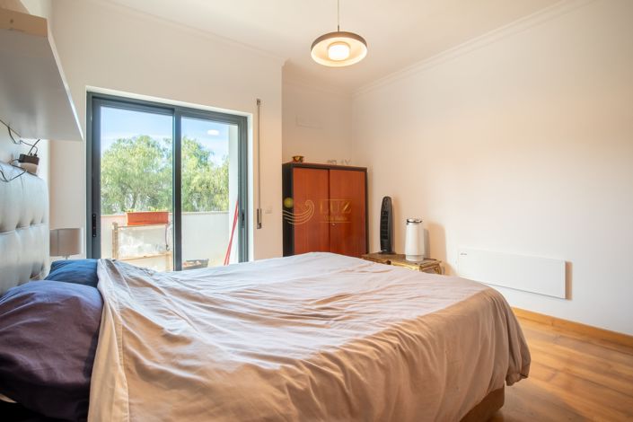 Image No.15-2 Bed Apartment for sale