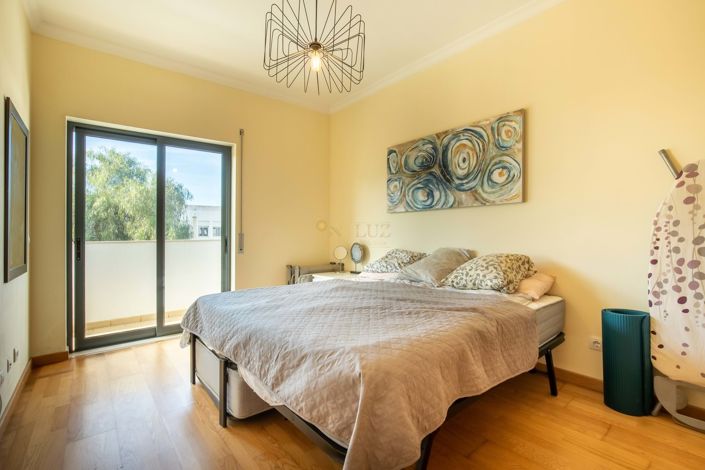 Image No.16-2 Bed Apartment for sale