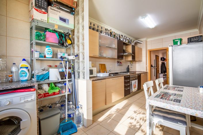 Image No.24-2 Bed Apartment for sale