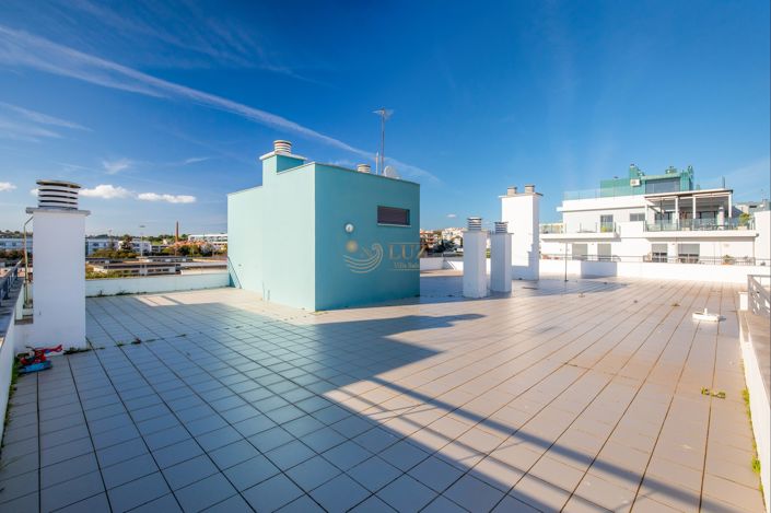 Image No.28-2 Bed Apartment for sale