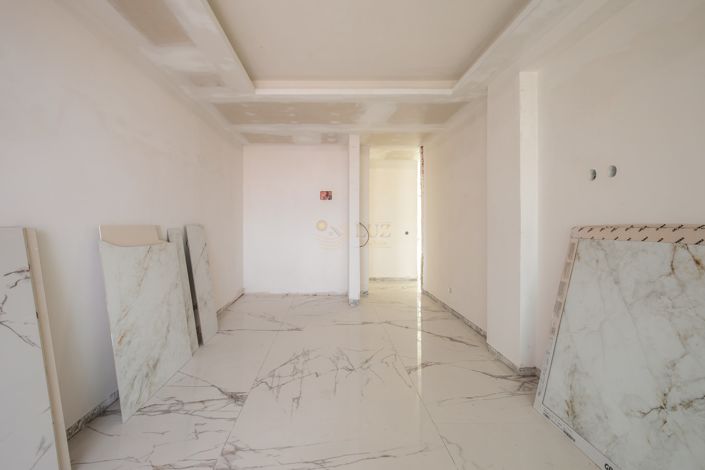 Image No.10-2 Bed Apartment for sale