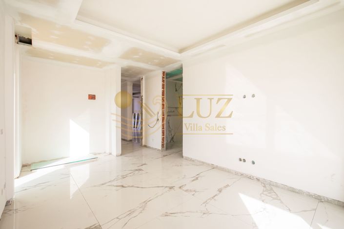 Image No.12-2 Bed Apartment for sale