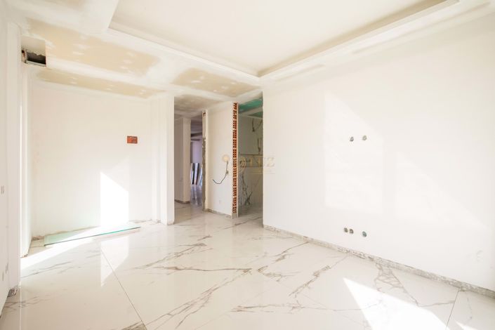 Image No.12-2 Bed Apartment for sale