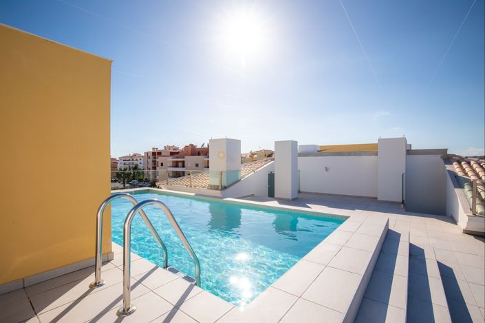 Image No.19-2 Bed Apartment for sale