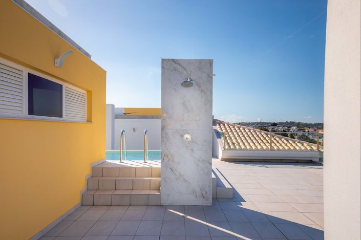 Image No.23-2 Bed Apartment for sale