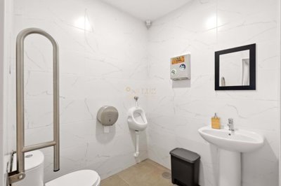 4958-689876-a6b56ac677102989ead21edcaf149190a