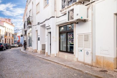 4958-689876-a6b56ac677102989ead21edcaf149190a