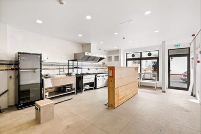 4958-689876-a6b56ac677102989ead21edcaf149190a