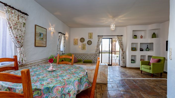 Image No.15-2 Bed Villa for sale