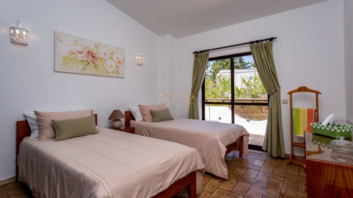 Image No.23-2 Bed Villa for sale