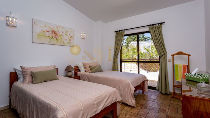Image No.28-2 Bed Villa for sale
