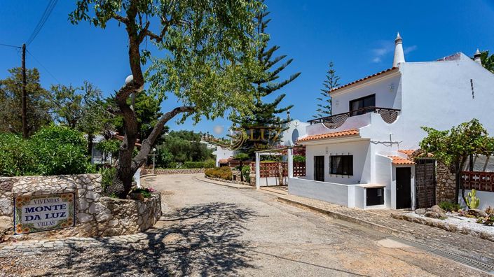 Image No.5-2 Bed Villa for sale