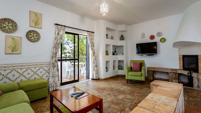 Image No.6-2 Bed Villa for sale