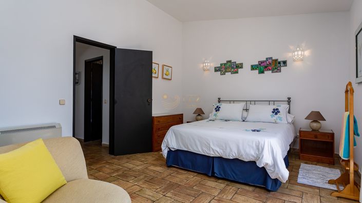 Image No.7-2 Bed Villa for sale