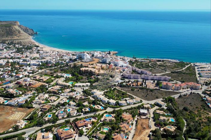 Image No.27-3 Bed Villa for sale